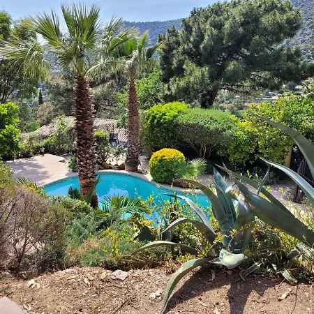 Saphir Le Rayol-Canadel-sur-Mer