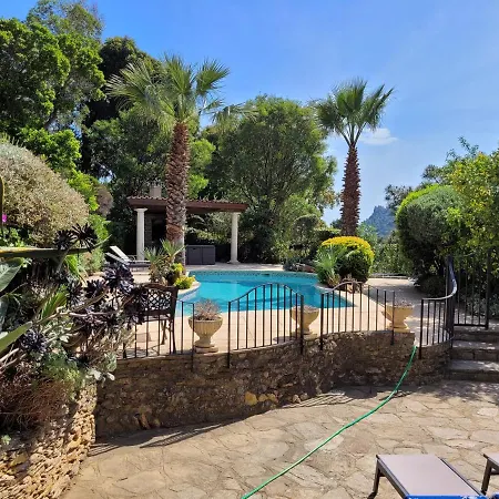 Saphir Villa *